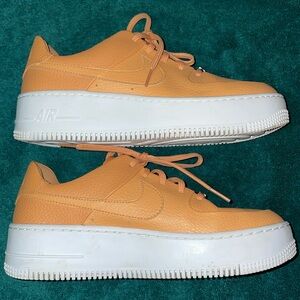 Nike Air Force 1 sage low sneakers